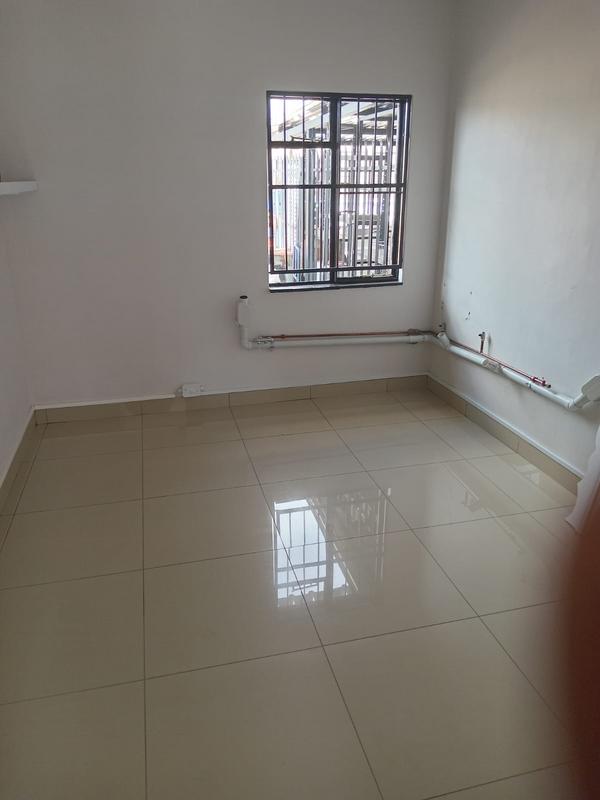 To Let commercial Property for Rent in Raslouw Gauteng