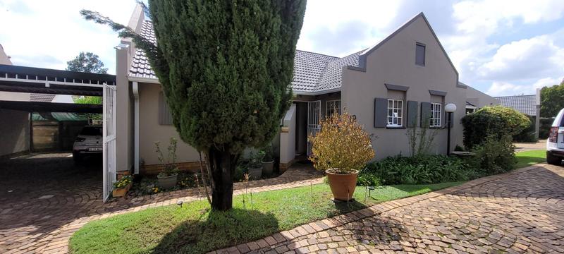 2 Bedroom Property for Sale in Albertsdal Gauteng