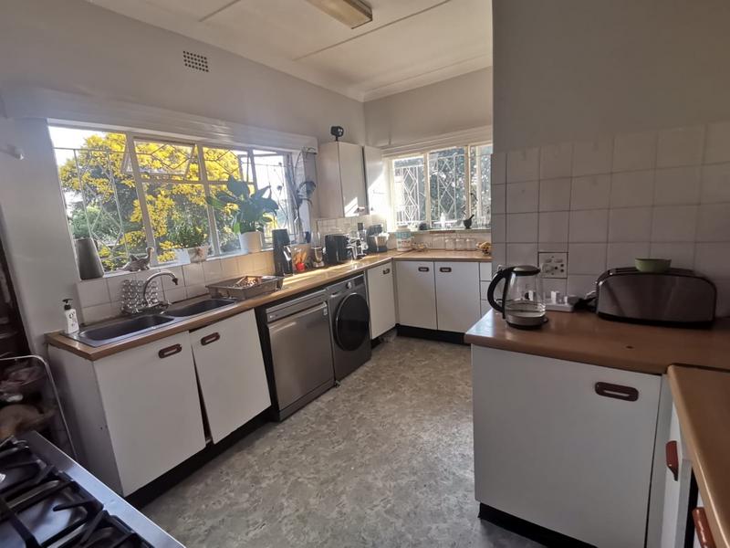 3 Bedroom Property for Sale in Linmeyer Gauteng