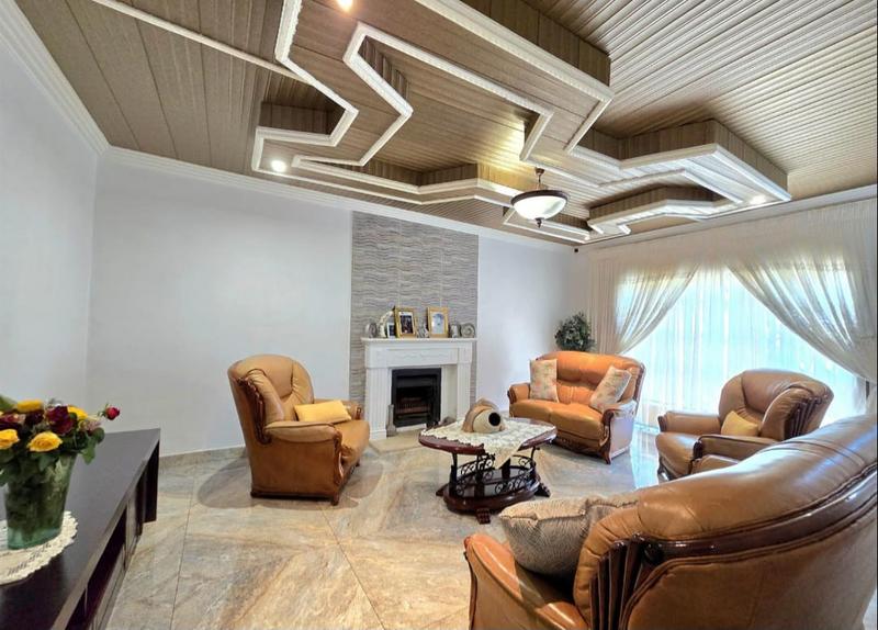 4 Bedroom Property for Sale in Walkerville Gauteng