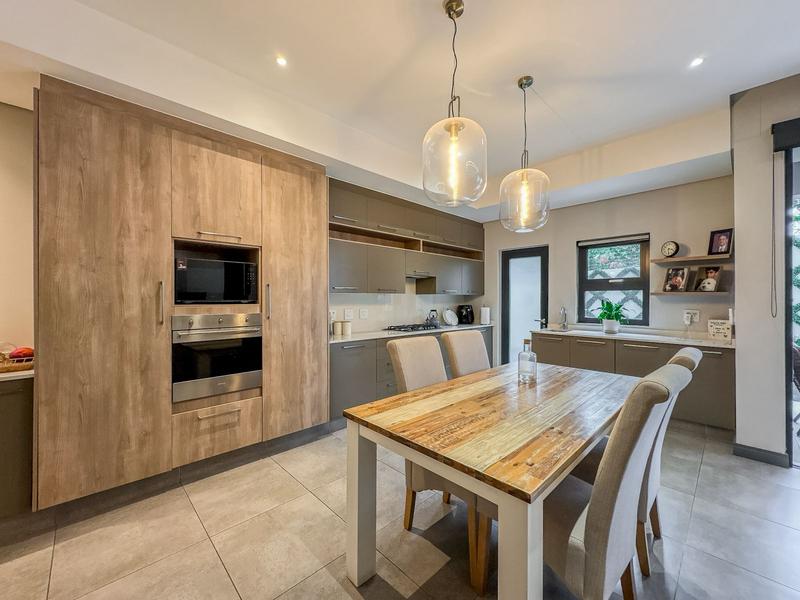 3 Bedroom Property for Sale in Bryanston Gauteng