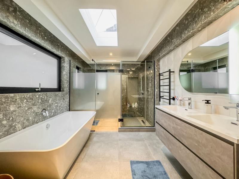 3 Bedroom Property for Sale in Bryanston Gauteng