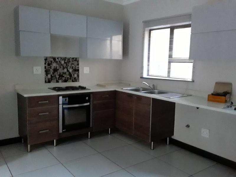 To Let 2 Bedroom Property for Rent in Rooihuiskraal North Gauteng