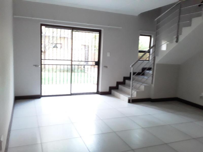 To Let 2 Bedroom Property for Rent in Rooihuiskraal North Gauteng
