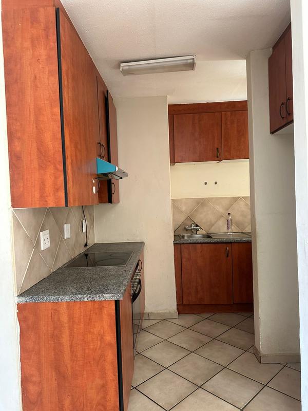 To Let 2 Bedroom Property for Rent in Homelake Gauteng