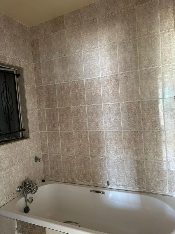 To Let 2 Bedroom Property for Rent in Homelake Gauteng