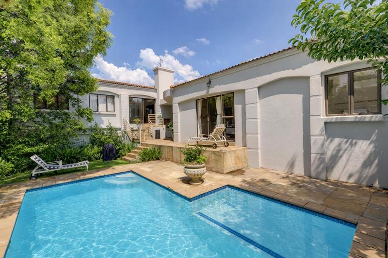 3 Bedroom Property for Sale in Fourways Gardens Gauteng