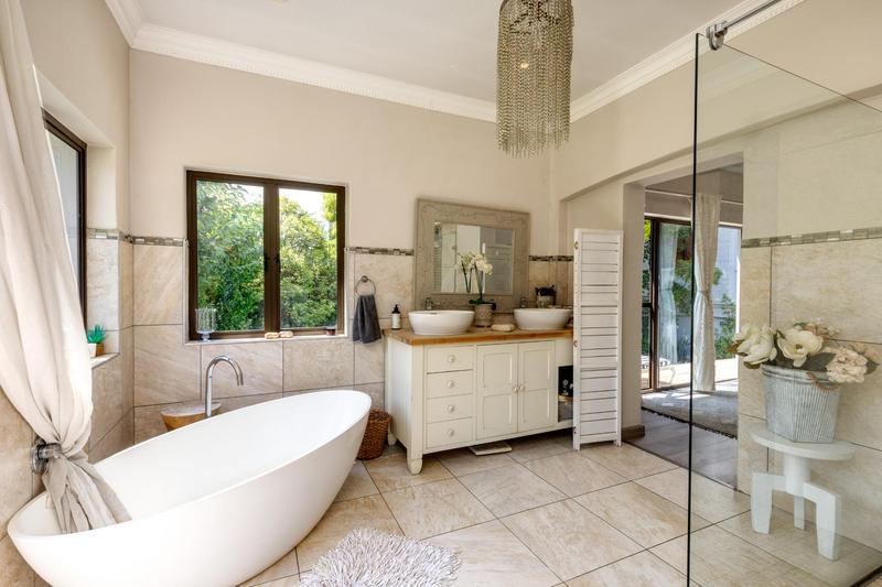 3 Bedroom Property for Sale in Fourways Gardens Gauteng