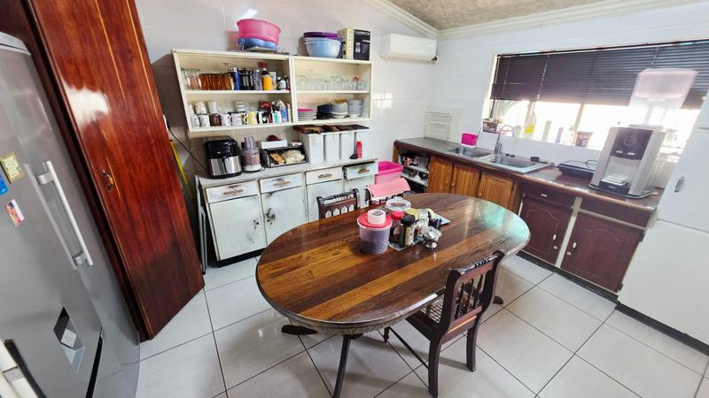 5 Bedroom Property for Sale in Pretoria Gardens Gauteng