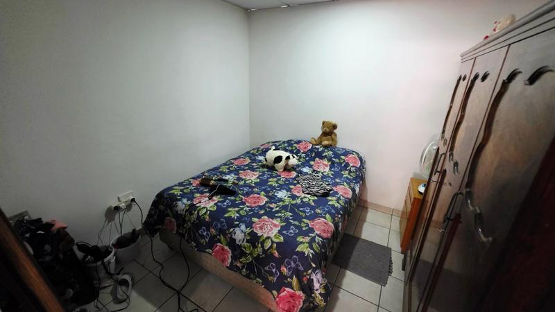 5 Bedroom Property for Sale in Pretoria Gardens Gauteng