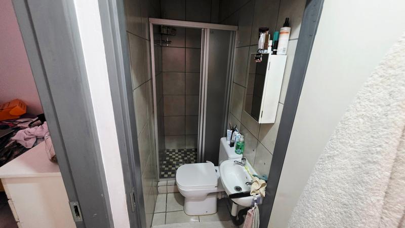 5 Bedroom Property for Sale in Pretoria Gardens Gauteng