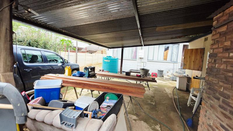 5 Bedroom Property for Sale in Pretoria Gardens Gauteng