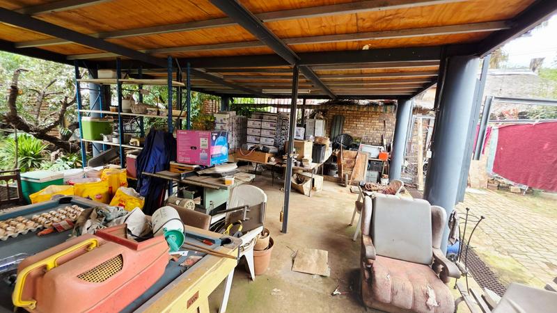 5 Bedroom Property for Sale in Pretoria Gardens Gauteng