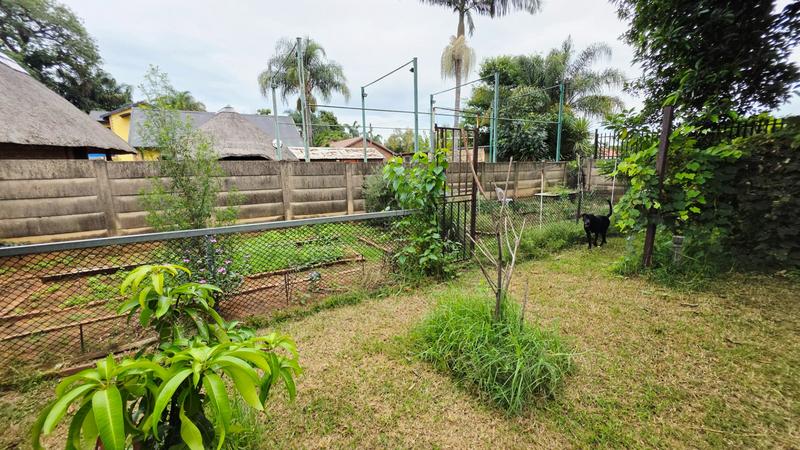 5 Bedroom Property for Sale in Pretoria Gardens Gauteng