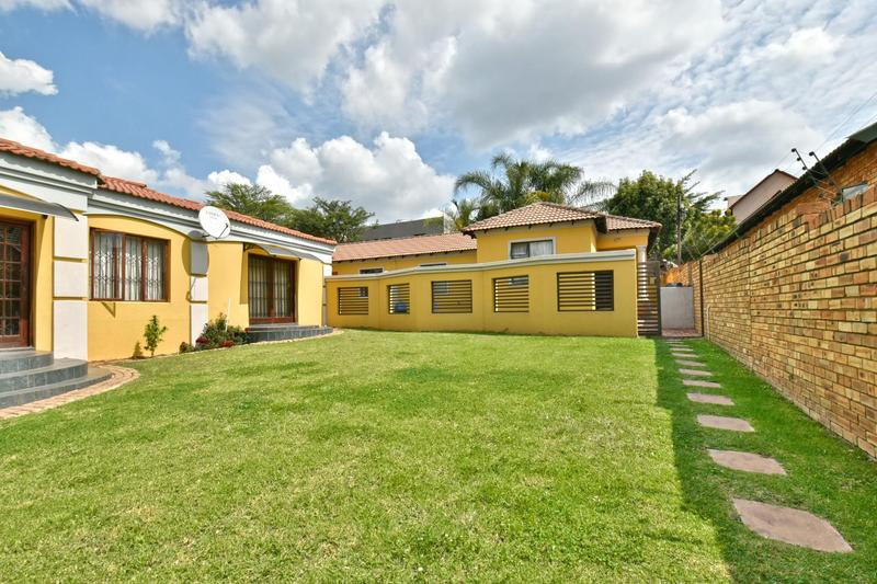 7 Bedroom Property for Sale in Liefde en Vrede Gauteng