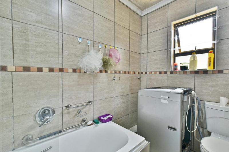 7 Bedroom Property for Sale in Liefde en Vrede Gauteng