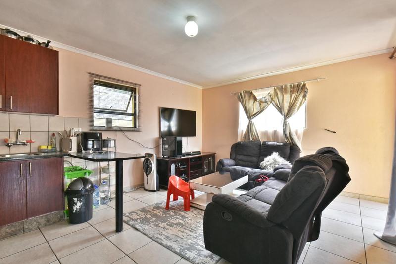 7 Bedroom Property for Sale in Liefde en Vrede Gauteng