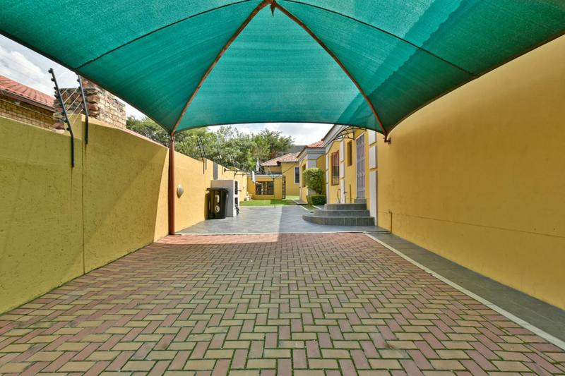 7 Bedroom Property for Sale in Liefde en Vrede Gauteng