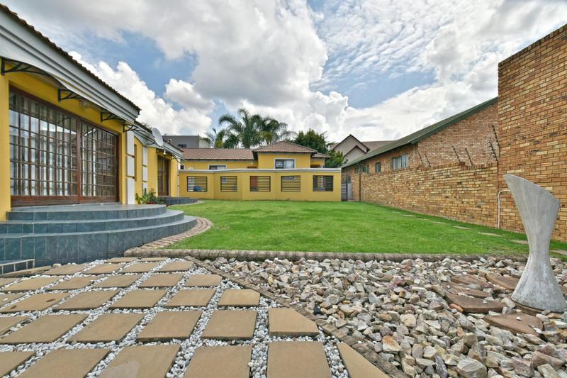 7 Bedroom Property for Sale in Liefde en Vrede Gauteng