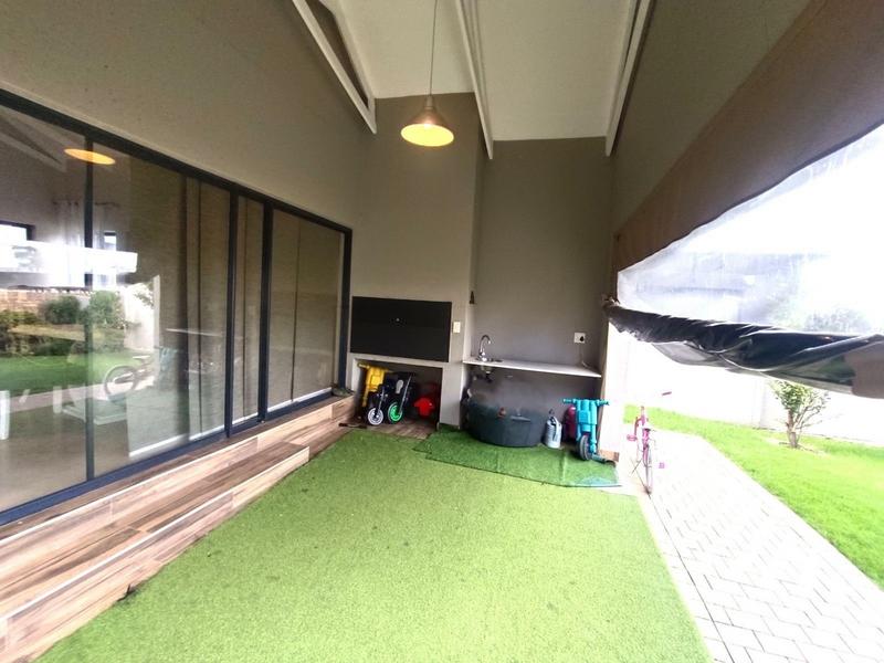 3 Bedroom Property for Sale in Midstream Meadows Gauteng