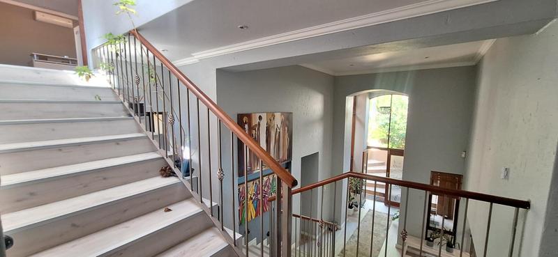 To Let 5 Bedroom Property for Rent in Waterkloof A H Gauteng