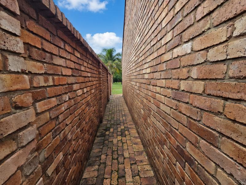 2 Bedroom Property for Sale in Elardus Park Gauteng