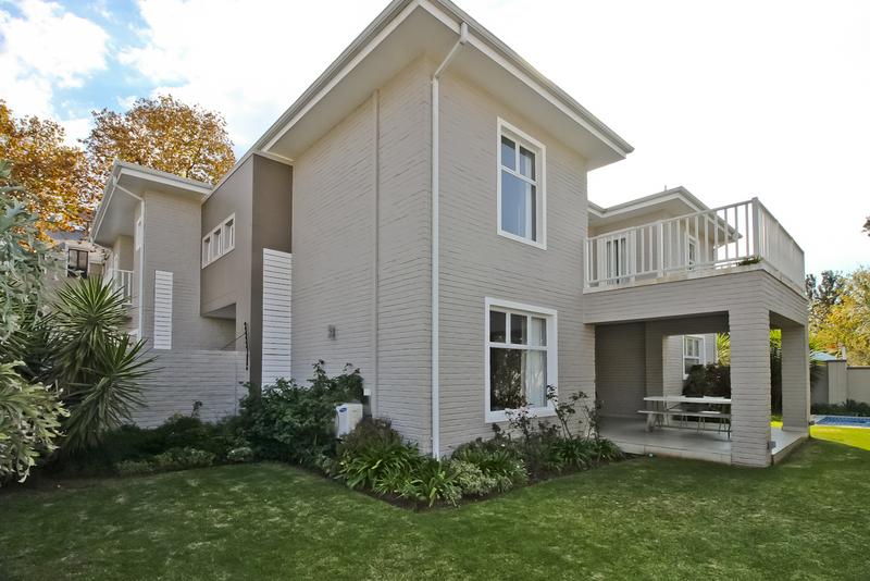 To Let 4 Bedroom Property for Rent in Edenburg Gauteng