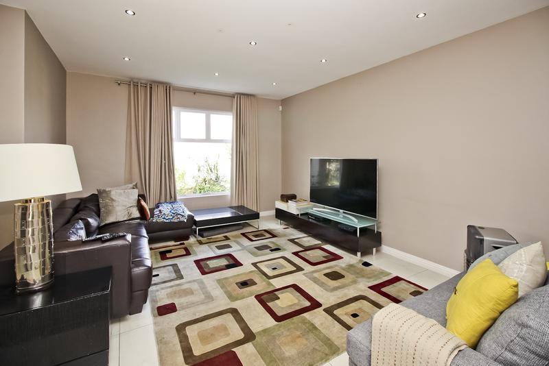 To Let 4 Bedroom Property for Rent in Edenburg Gauteng