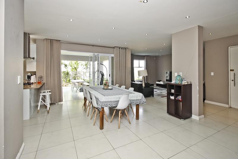 To Let 4 Bedroom Property for Rent in Edenburg Gauteng