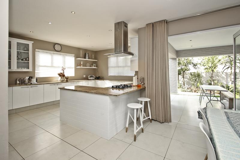 To Let 4 Bedroom Property for Rent in Edenburg Gauteng