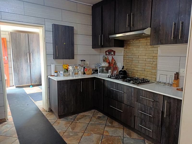 3 Bedroom Property for Sale in Comet Gauteng