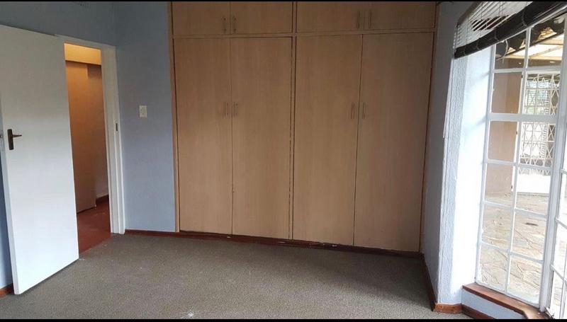 3 Bedroom Property for Sale in Mondeor Gauteng