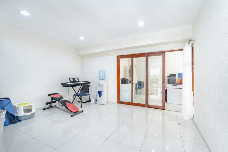 3 Bedroom Property for Sale in Bedfordview Gauteng