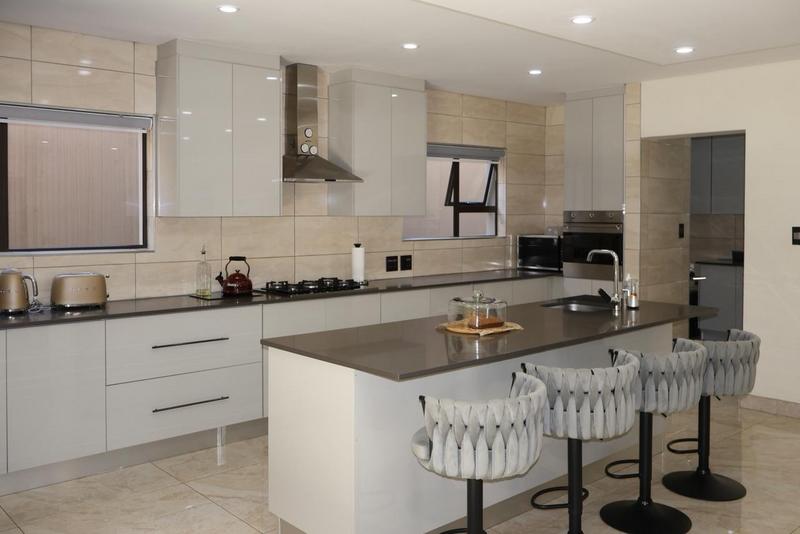 3 Bedroom Property for Sale in Bedfordview Gauteng