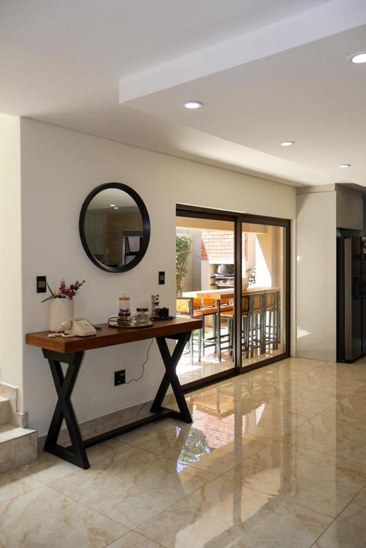 3 Bedroom Property for Sale in Bedfordview Gauteng