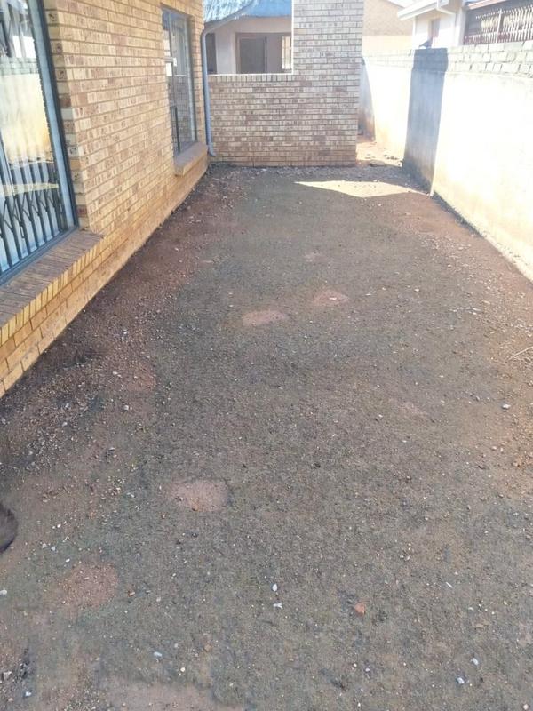 3 Bedroom Property for Sale in Spruit View Gauteng