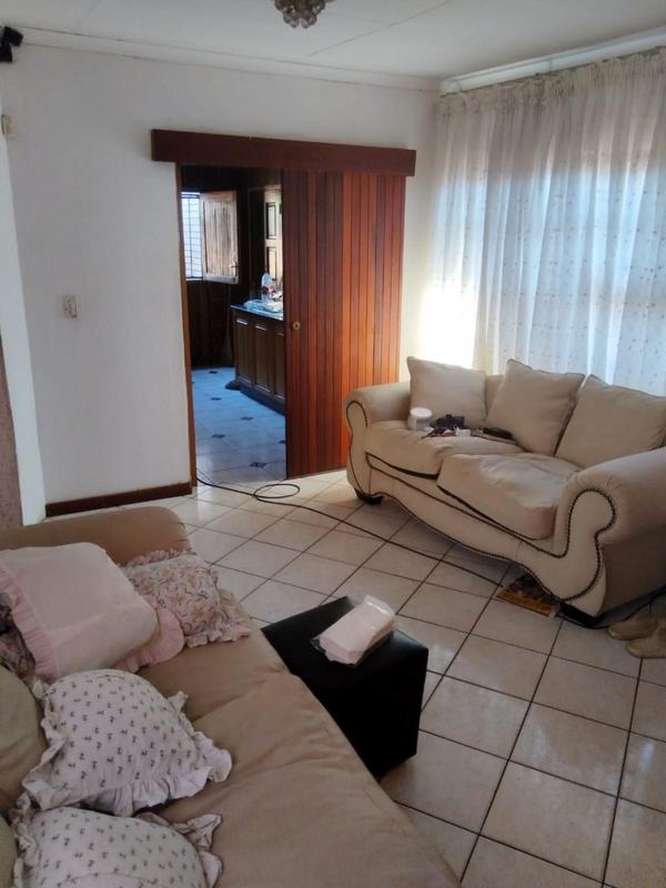 3 Bedroom Property for Sale in Spruit View Gauteng