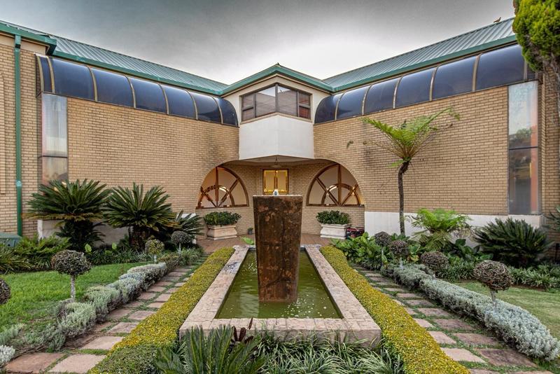 4 Bedroom Property for Sale in Ruimsig Gauteng