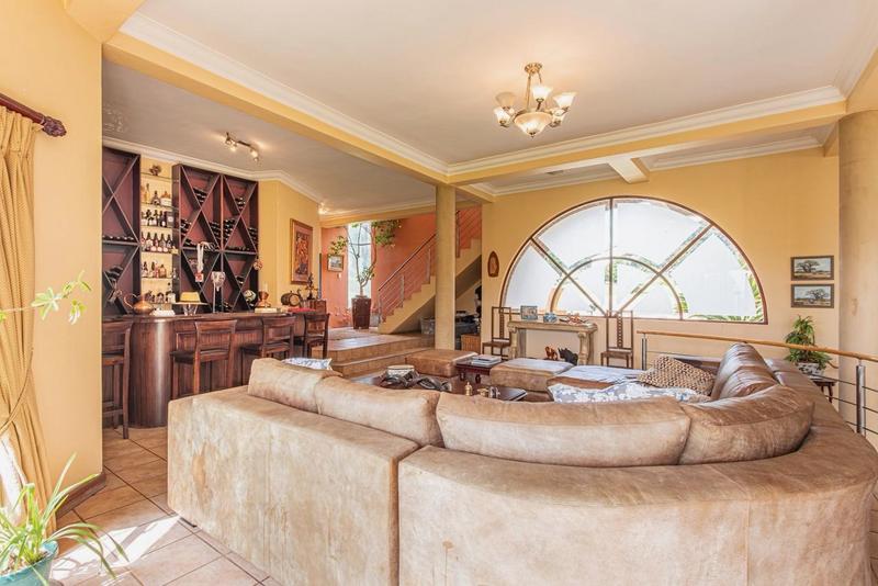 4 Bedroom Property for Sale in Ruimsig Gauteng