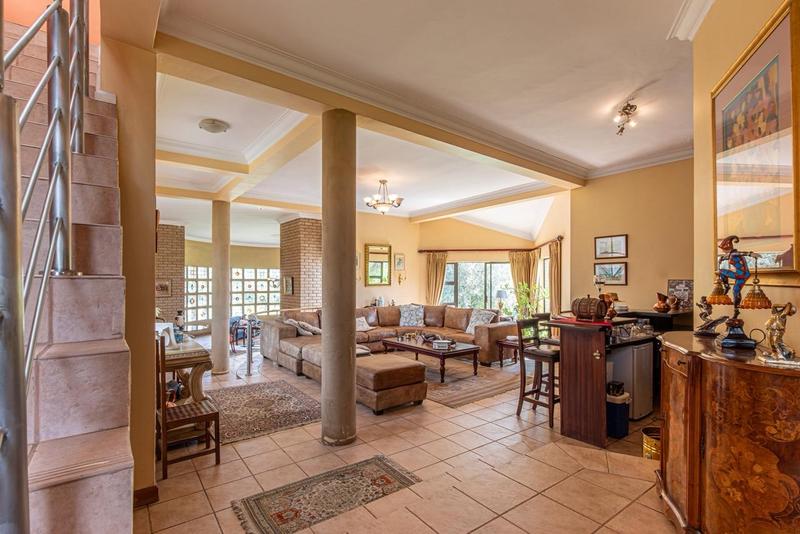 4 Bedroom Property for Sale in Ruimsig Gauteng