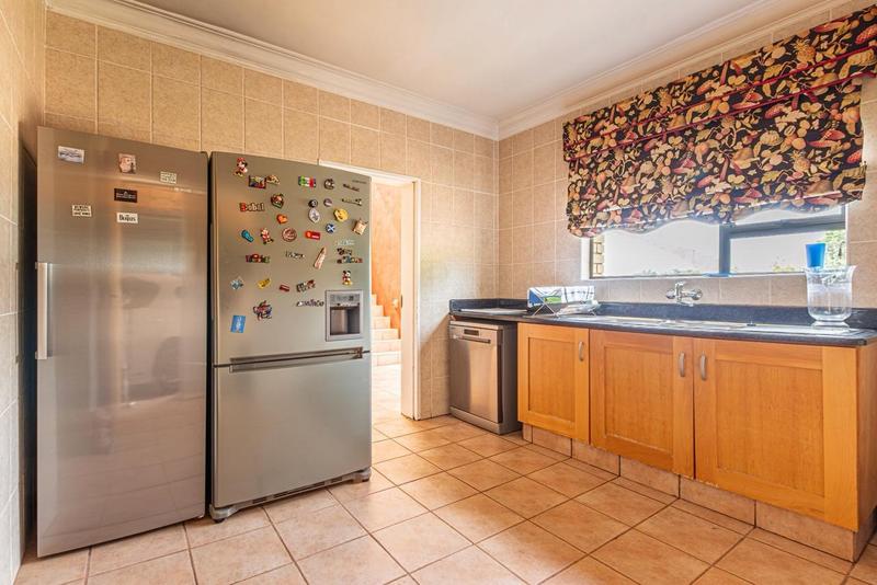 4 Bedroom Property for Sale in Ruimsig Gauteng