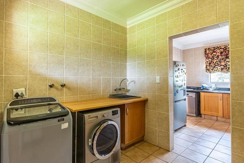 4 Bedroom Property for Sale in Ruimsig Gauteng