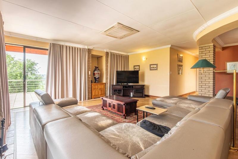 4 Bedroom Property for Sale in Ruimsig Gauteng