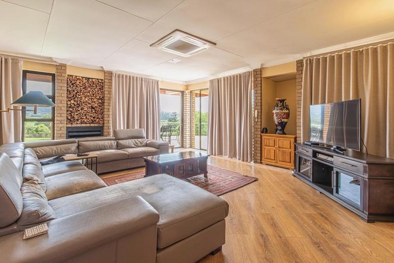 4 Bedroom Property for Sale in Ruimsig Gauteng