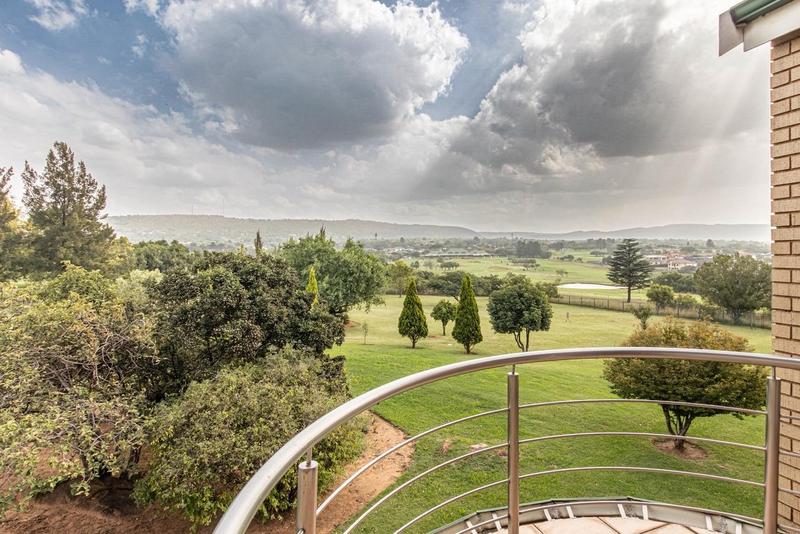 4 Bedroom Property for Sale in Ruimsig Gauteng