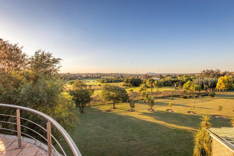 4 Bedroom Property for Sale in Ruimsig Gauteng