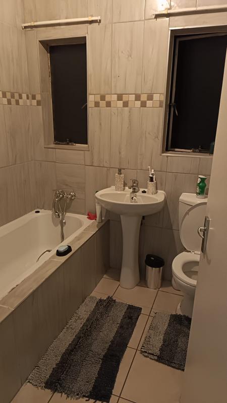 To Let 2 Bedroom Property for Rent in Naturena Gauteng