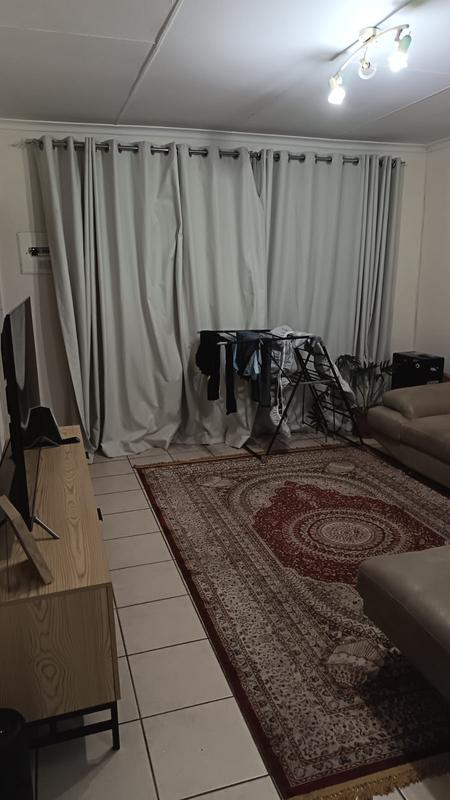 To Let 2 Bedroom Property for Rent in Naturena Gauteng