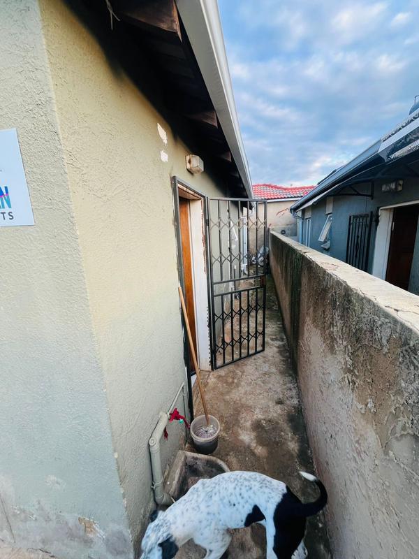 2 Bedroom Property for Sale in Windmill Park Gauteng