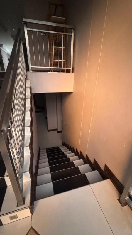 5 Bedroom Property for Sale in Amandasig Gauteng